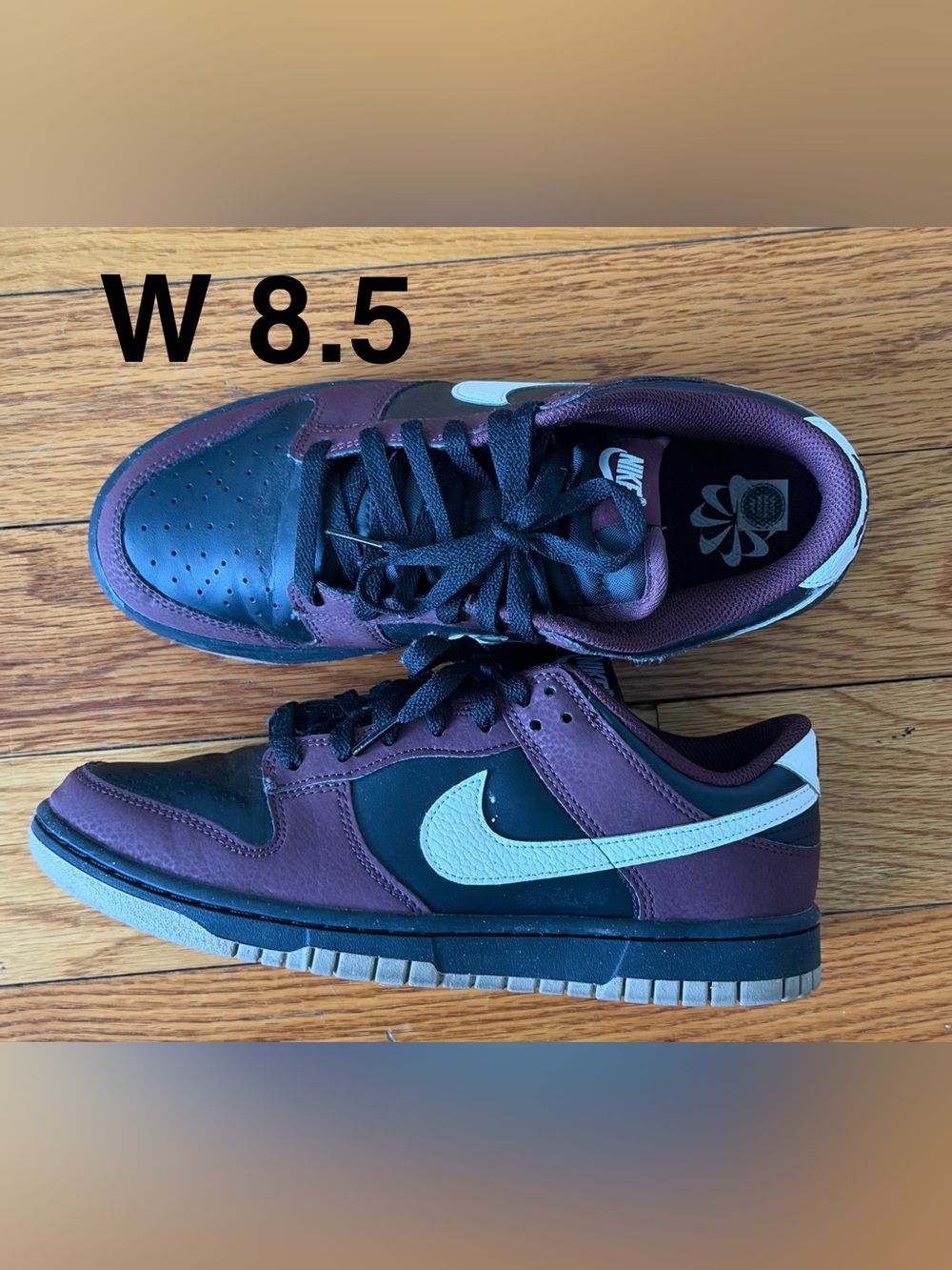 Nike Kids Low-Top Sneakers in Black & Burgundy with White Swoosh